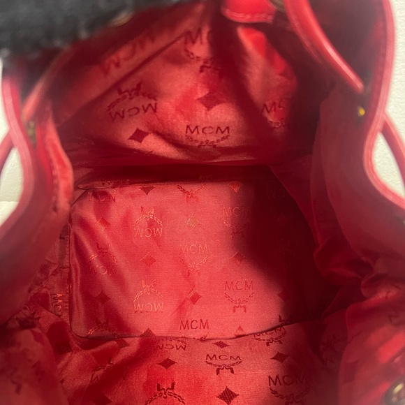 MCM Red Quilted Leather Bucket Bag - Picture 8 of 11